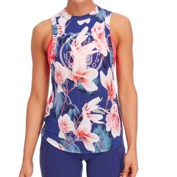 Body Glove Tops - Body Glove Active Relaxed Fit Muscle Tank